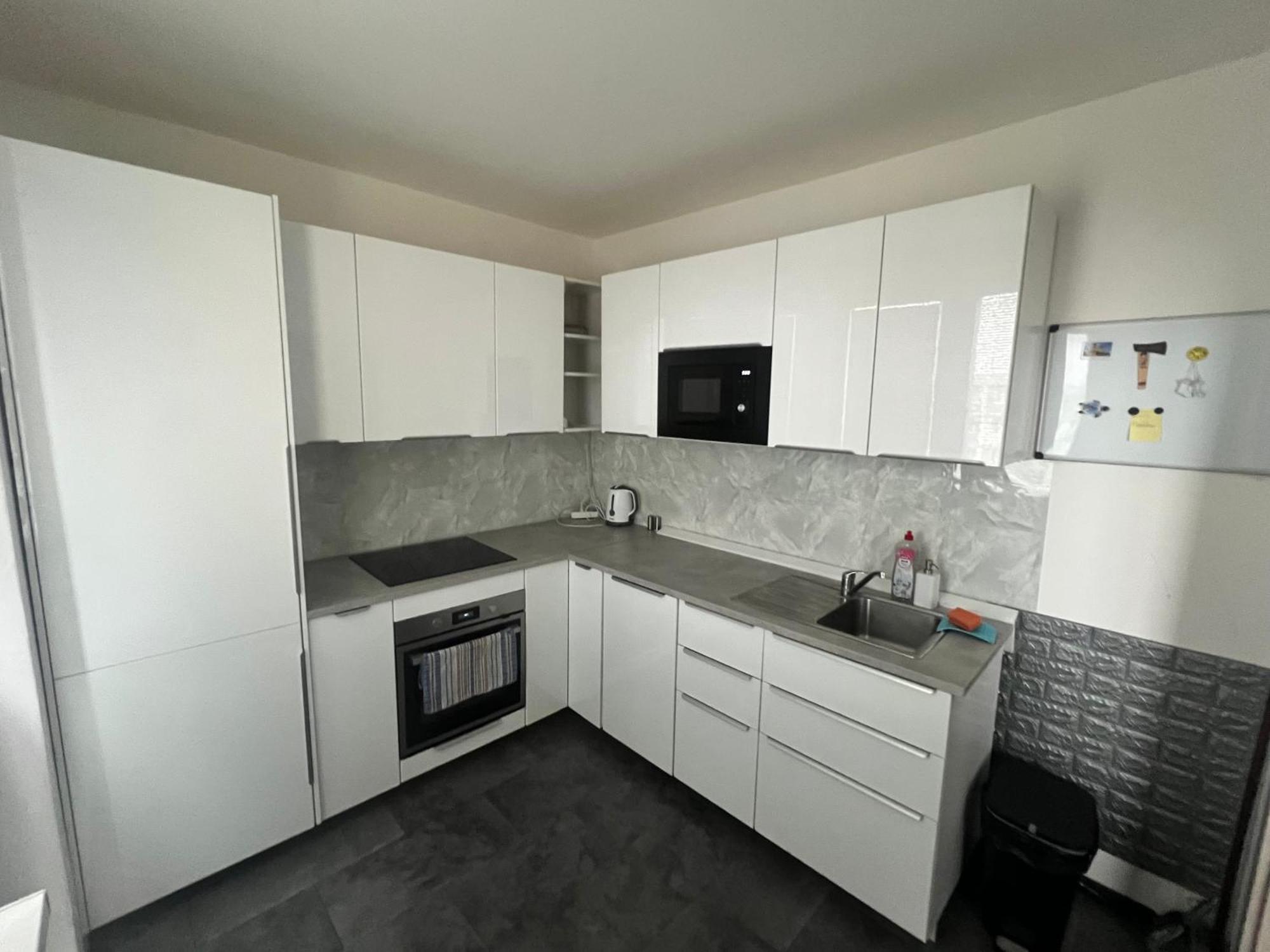 Apartman Zuzana Bratislava Exteriör bild